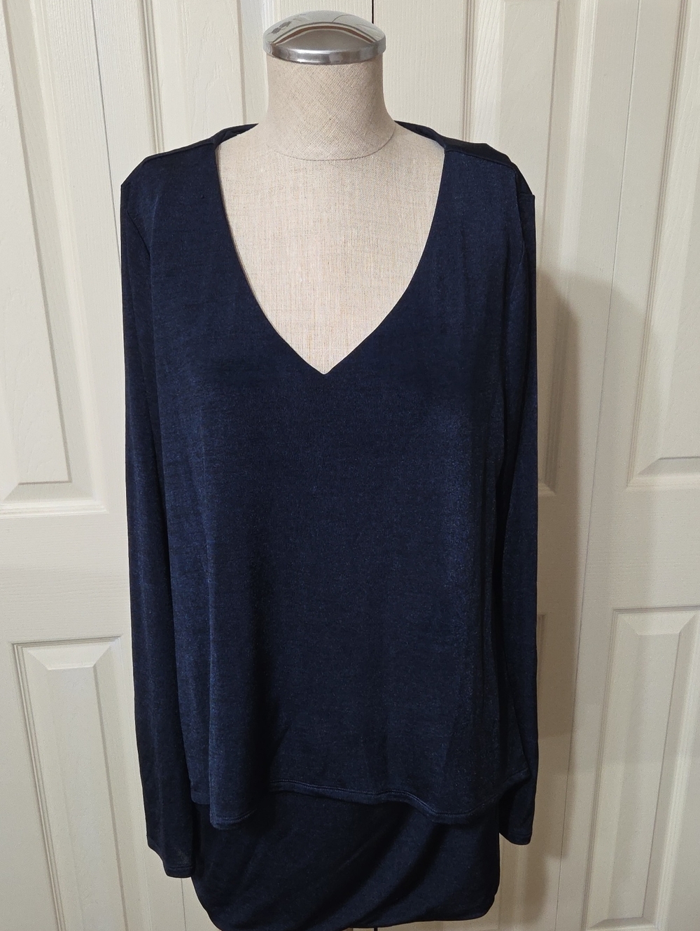 White House Black Market Metallic Navy V-Neck Long Sleeve Top